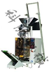 半自動(dòng)灌裝機(jī)想象不到的非凡  